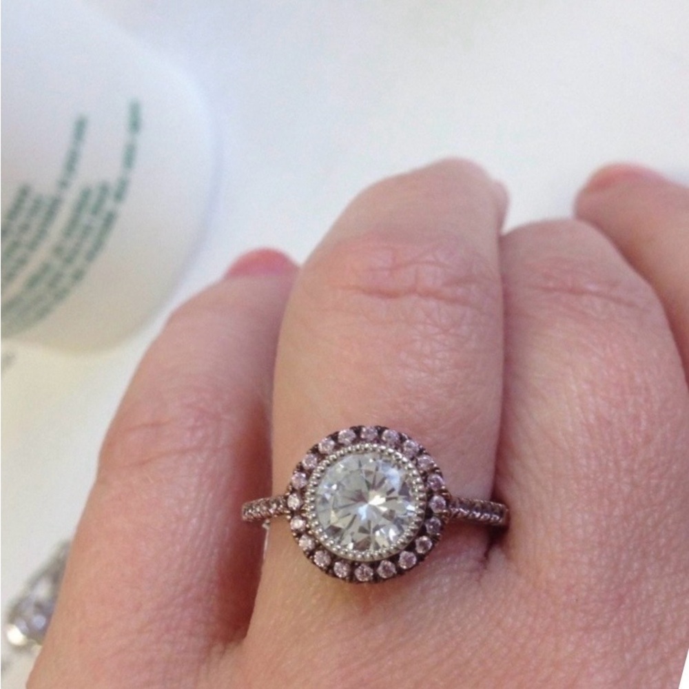 BRAND NEW STERLING SILVER RING/CZ RING - Picture 4 of 14